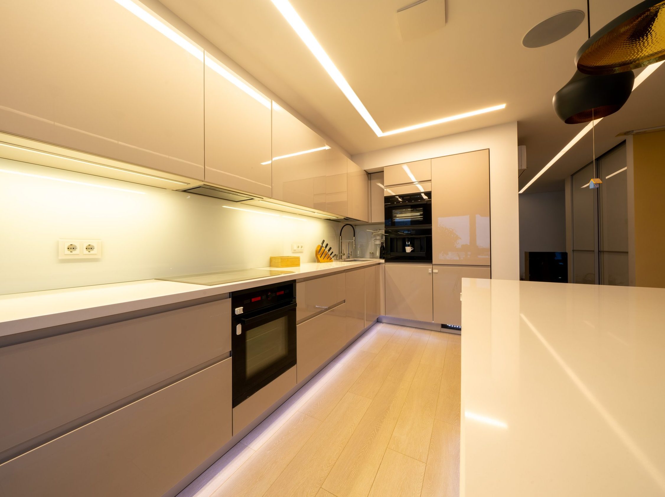 ¿Qué Tipo de Tira de Luz LED para la Cocina? Un Vistazo al Maravilloso Mundo de la Luz-Tendencias-Guía de Iluminación LED